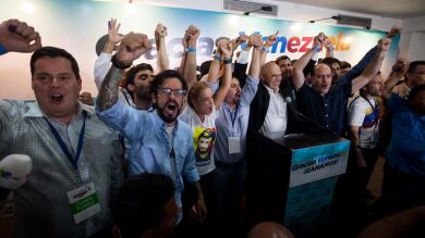 Felipe González pide a Maduro que libere a los presos políticos