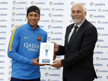 Neymar, mejor jugador de noviembre en la Liga Neymar, mejor jugador de noviembre en la Liga