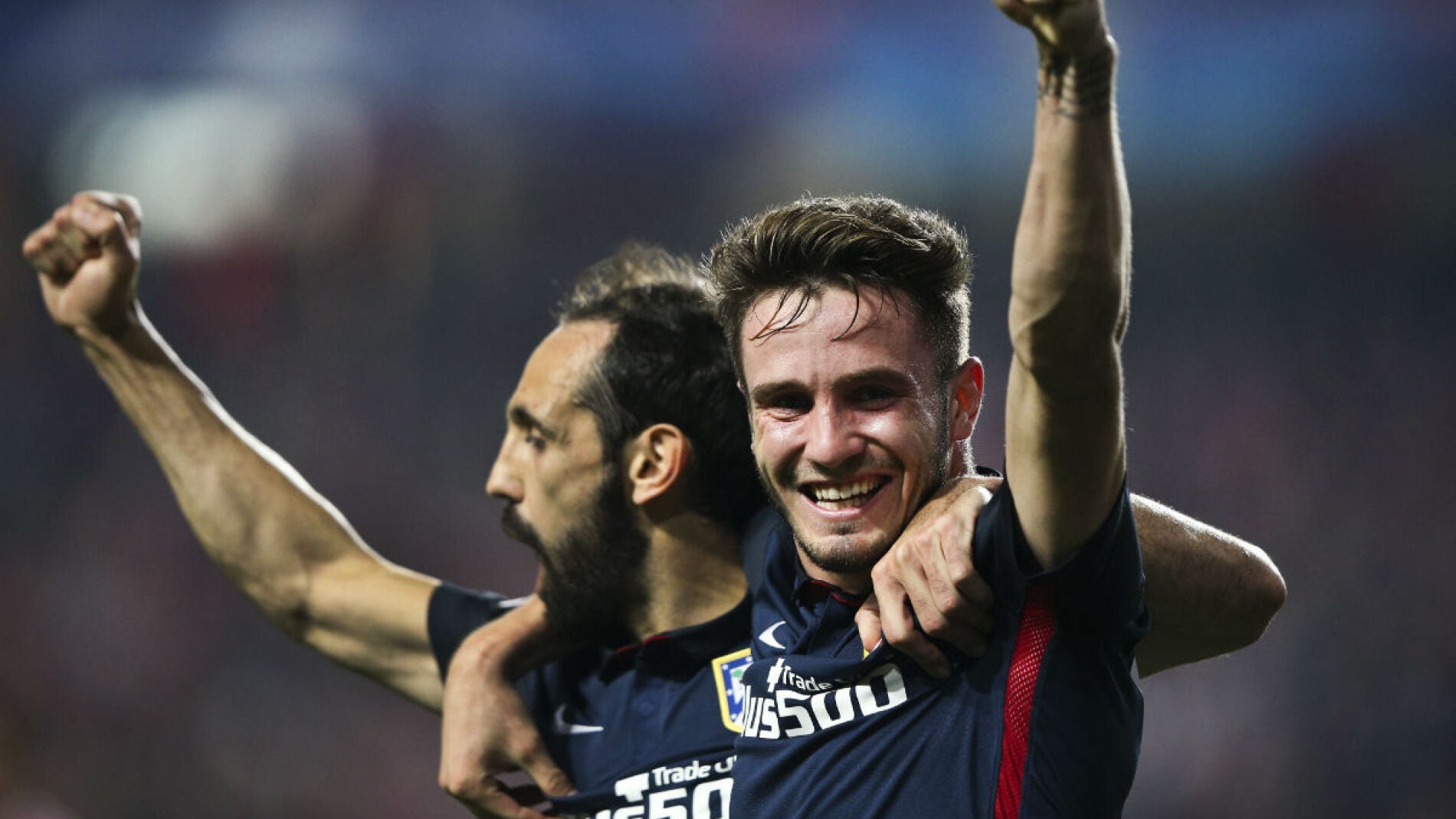Sa&uacute;l &Ntilde;&iacute;guez celebra su gol ante el Benfica
