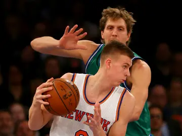 Porzingis postea a Dirk Nowitzki Porzingis postea a Dirk Nowitzki