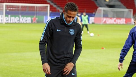 Neymar se retira lesionado del entrenamiento