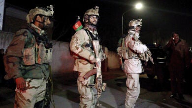 Muere un segundo agente de la Policía Nacional en el atentado en Kabul
