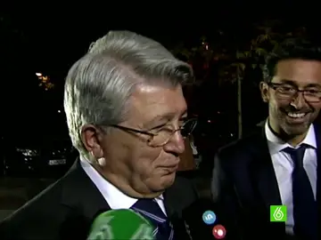 Enrique Cerezo atiende a los medios Enrique Cerezo atiende a los medios