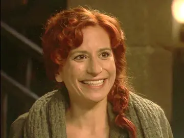 Fe sorprende a Mauricio regresando a Puente Viejo Fe sorprende a Mauricio regresando a Puente Viejo