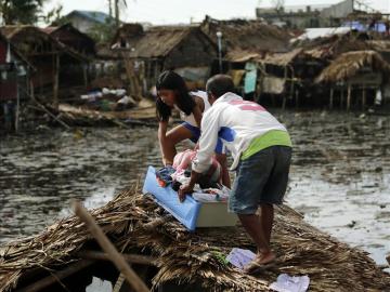 Consecuencias del tifón Melor en Filipinas