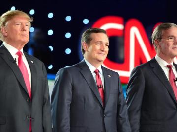 Los candidatos republicanos a la Presidencia de los Estados Unidos Donald Trump, Ted Cruz y Jeb Bush