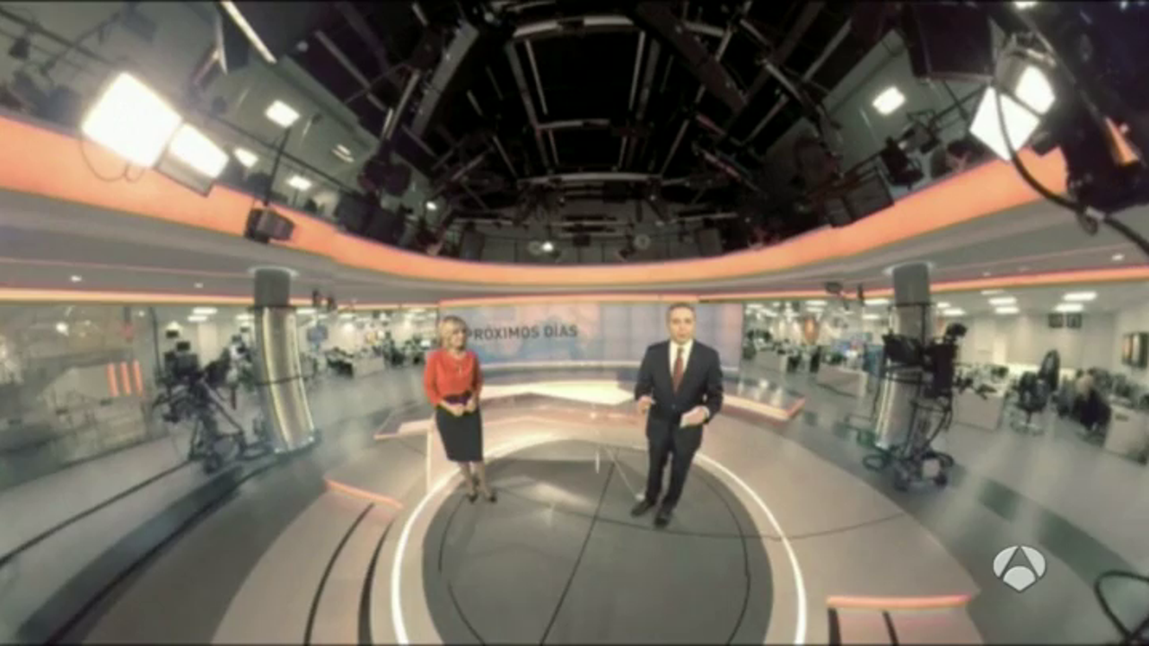 Antena 3 Noticias, el primer informativo en emitirse en 360º en el mundo Antena 3 Noticias, el primer informativo en emitirse en 360º en el mundo