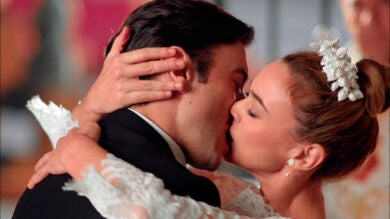 Mateo y Clara se dan el 'Sí, quiero' a solas