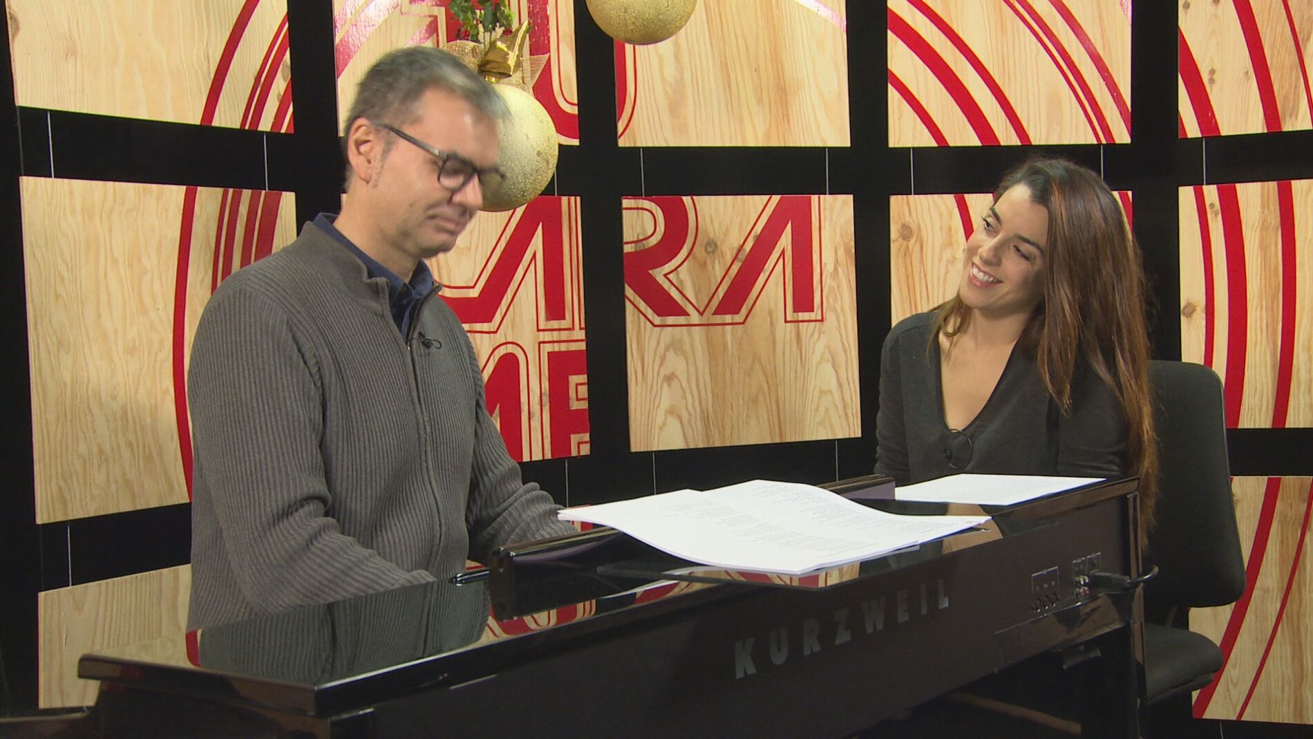 Arnau Vil&agrave; y Ruth Lorenzo