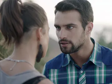 Pilar y Lucas en 'Mar de plástico' Pilar y Lucas en 'Mar de plástico'