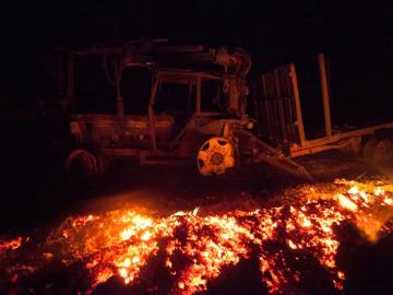 En la extinción de los incendios trabajan más de 230 efectivos