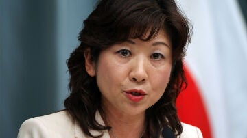 La política japonesa Seiko Noda, en contra de las reuniones a primera hora del día
