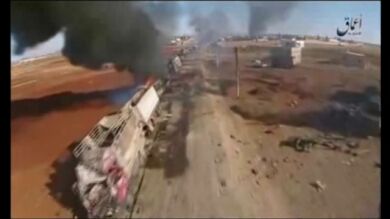 Rusia asegura haber destruido un centenar de camiones que transportaban crudo ilegal de Daesh