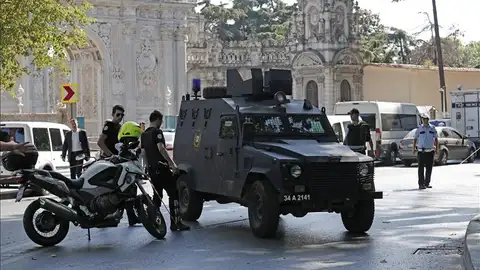 Detienen en Turquía a dos supuestos suicidas que querían atentar en Nochevieja Detienen en Turquía a dos supuestos suicidas que querían atentar en Nochevieja