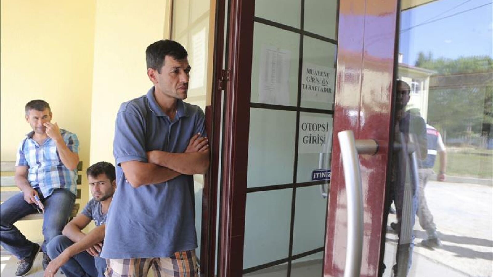 El padre de Aylan en el dep&oacute;sito de cad&aacute;veres