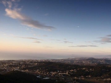 Un bólido cruza el cielo