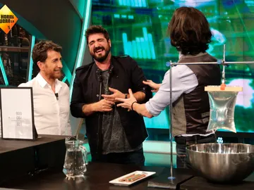Matemáticas líquidas y la bolsa fakir para impresionar a los más peques de la casa Matemáticas líquidas y la bolsa fakir para impresionar a los más peques de la casa
