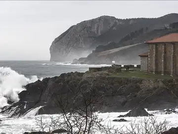 Fuerte oleaje en el Cantábrico Fuerte oleaje en el Cantábrico