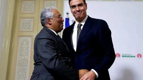 Pedro Sánchez con su homólogo portugués, Antonio Costa Pedro Sánchez con su homólogo portugués, Antonio Costa