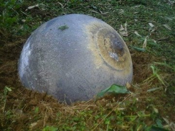 Bola de metal encontrada den Vietnam