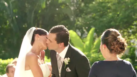 Mónica y Pedro se dan el ‘Sí quiero’ Mónica y Pedro se dan el ‘Sí quiero’