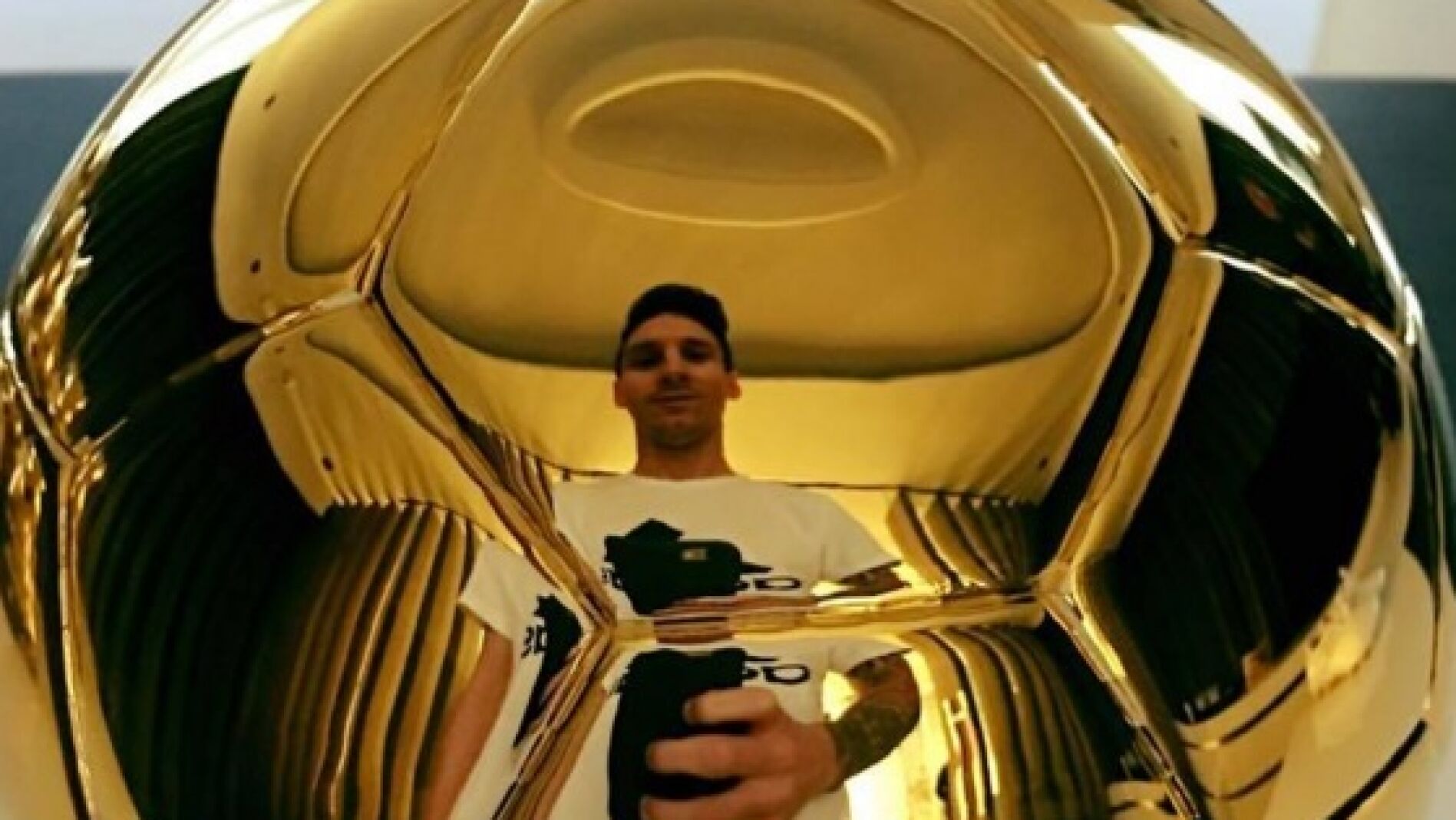El Bal&oacute;n de Oro de Messi