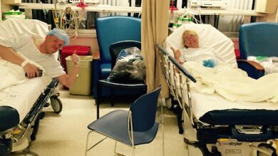 Una pareja de desconocidos se compromete después de salvar la vida del otro