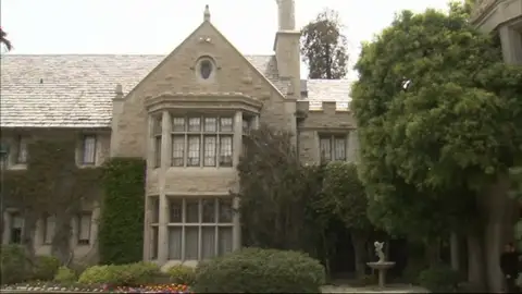 Mansión del fundador de Playboy en Los Ángeles Mansión del fundador de Playboy en Los Ángeles