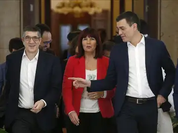 Pedro Sánchez, Micaela Navarro y Patxi López (PSOE) Pedro Sánchez, Micaela Navarro y Patxi López (PSOE)