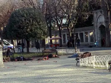 Una explosión deja varios muertos en Estambul Una explosión deja varios muertos en Estambul