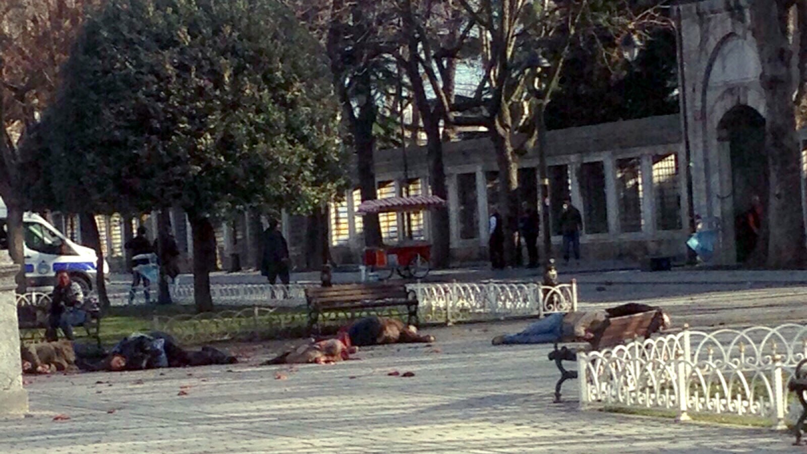 Varios muertos en un atentado en el centro turístico de Estambul