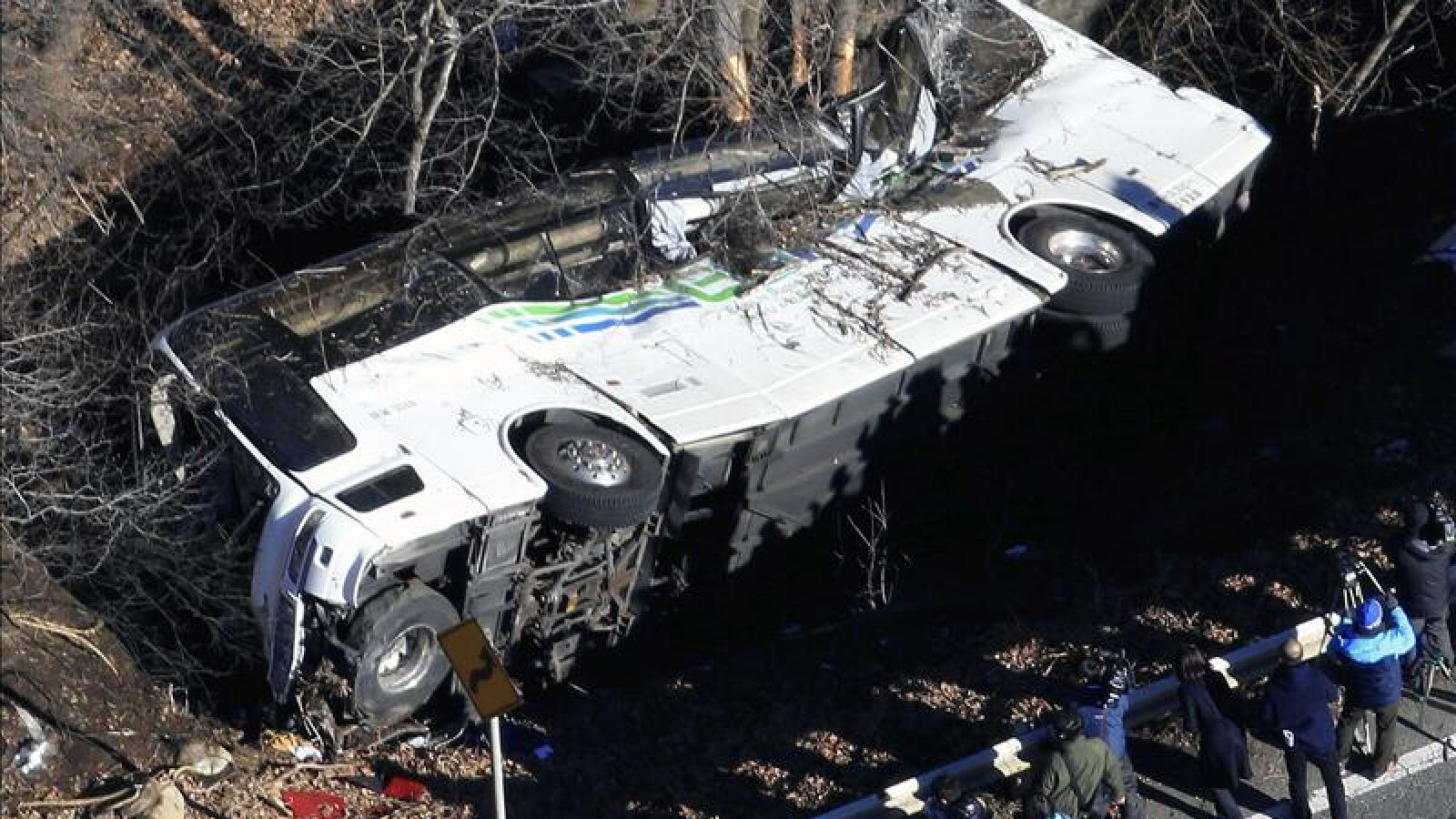 Al menos catorce muertos en un accidente de autobús en Japón