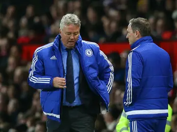 Hiddink, técnico del Chelsea Hiddink, técnico del Chelsea