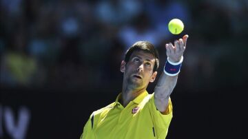 Djokovic vence en la primera ronda del Open de Australia al surcoreano Hyeon Chung