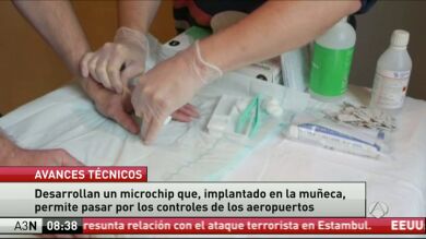 Desarrollan un microchip que, implantado en la muñeca, permite pasar por los controles del aeropuerto