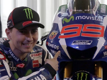 Jorge Lorenzo, durante la presentación de la Yamaha de 2016