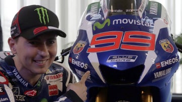 Jorge Lorenzo, durante la presentación de la Yamaha de 2016