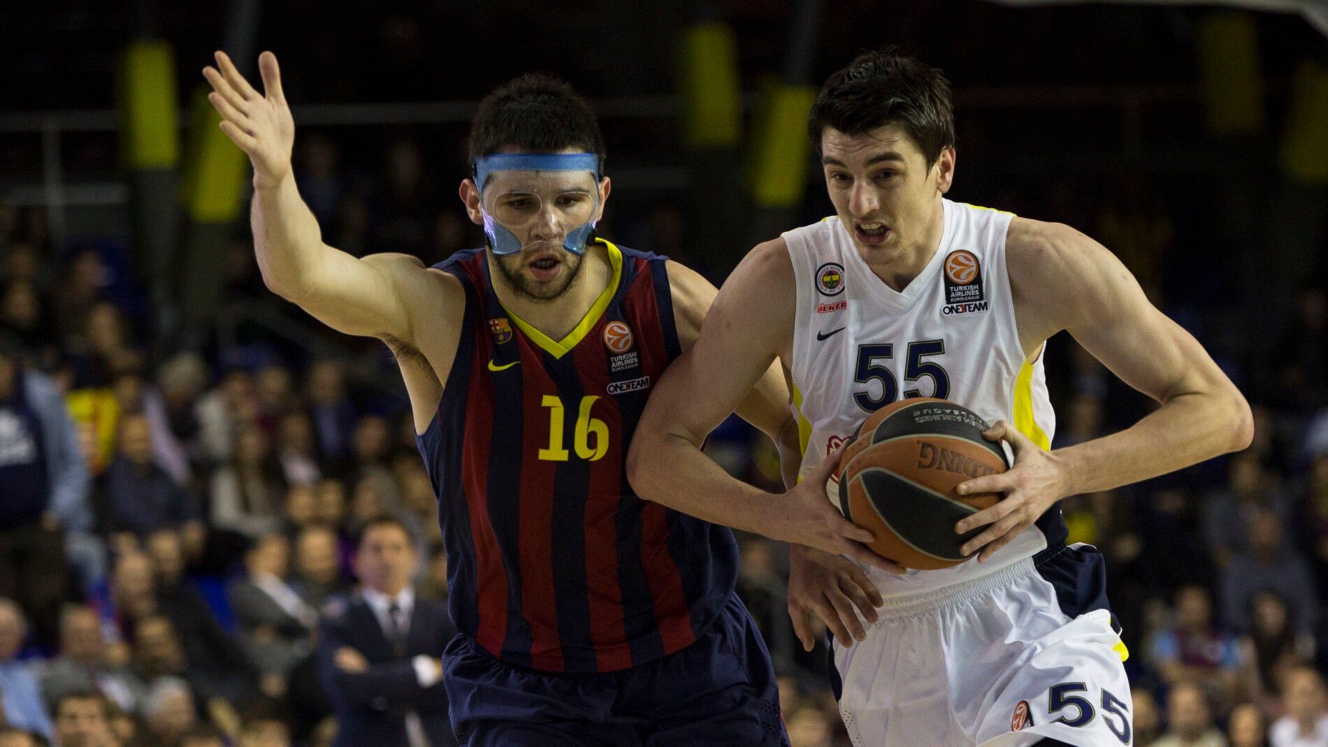 Papanikolau en un partido con el Barcelona Lassa