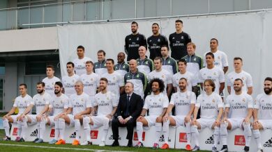 El Real Madrid se hace nueva foto oficial con Zinedine Zidane