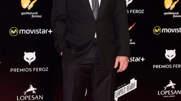 Luis Tosar se puso traje de Armani