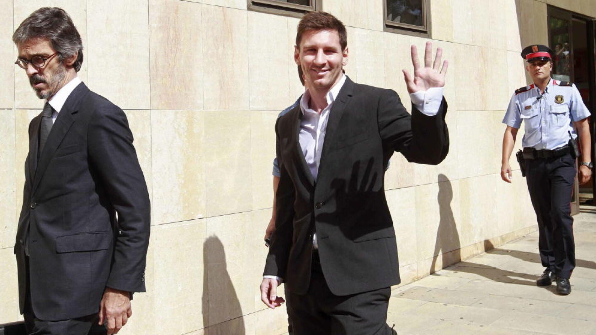 Messi, tras declarar en el juzgado de Gav&agrave;