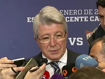Enrique Cerezo comparece ante los medios de comunicación Enrique Cerezo comparece ante los medios de comunicación
