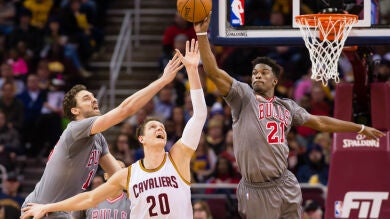 Gasol y Mirotic lideran a los Bulls y destrozan a los Cavaliers de LeBron James