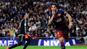 Luis Suárez celebra su gol frente al Real Madrid