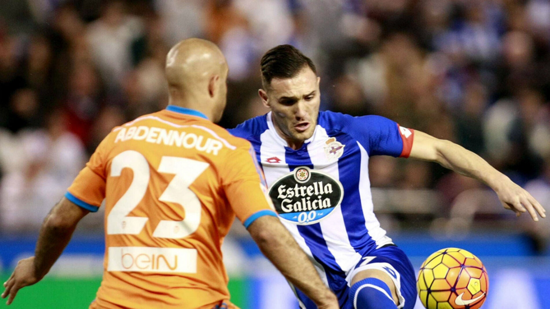 Lucas P&eacute;rez, ante Abdennour