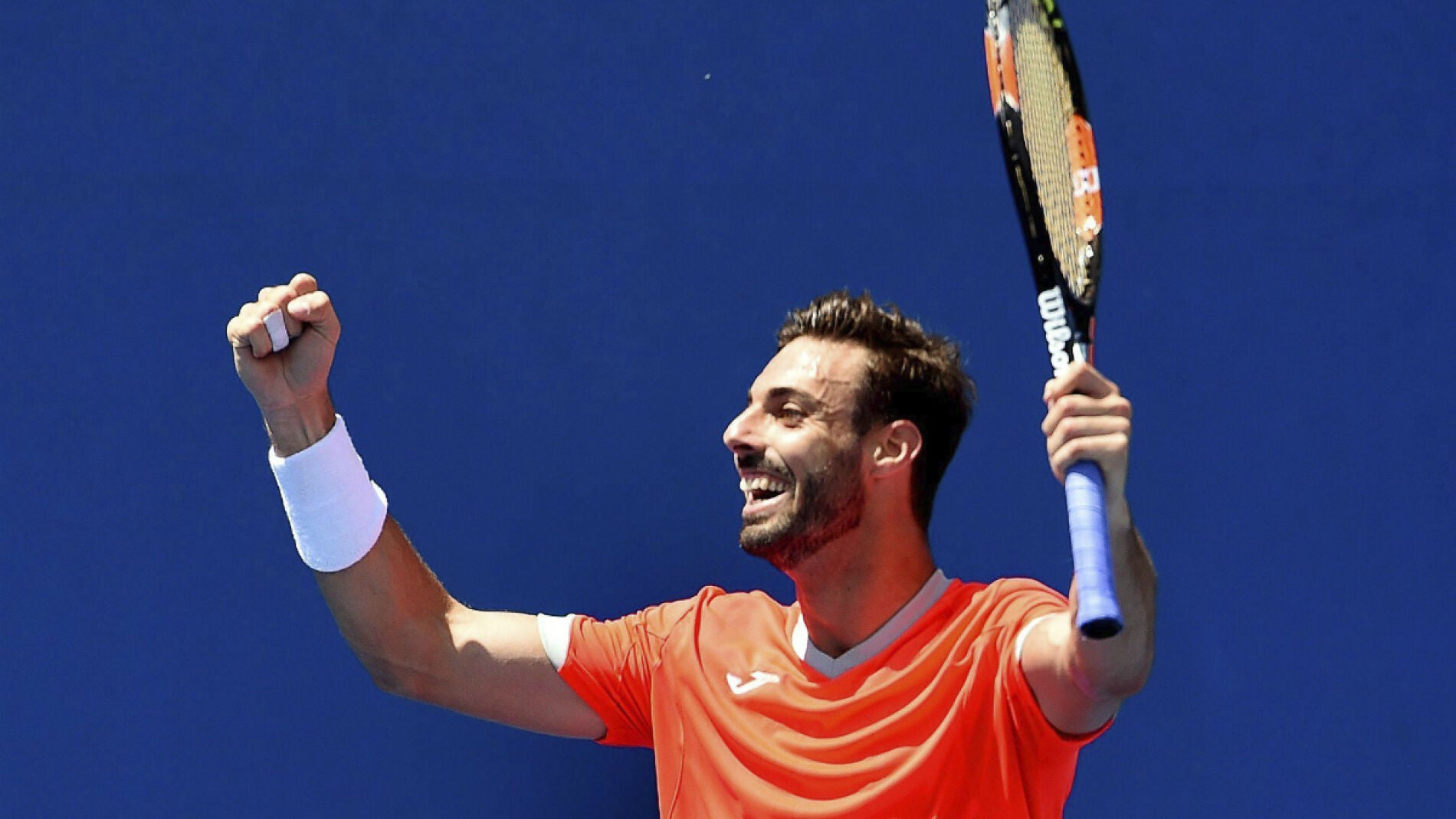 Marcel Granollers celebra su victoria en el Open de Australia