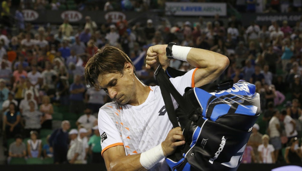 David Ferrer abandona la pista Rod Laver tras perder contra Murray