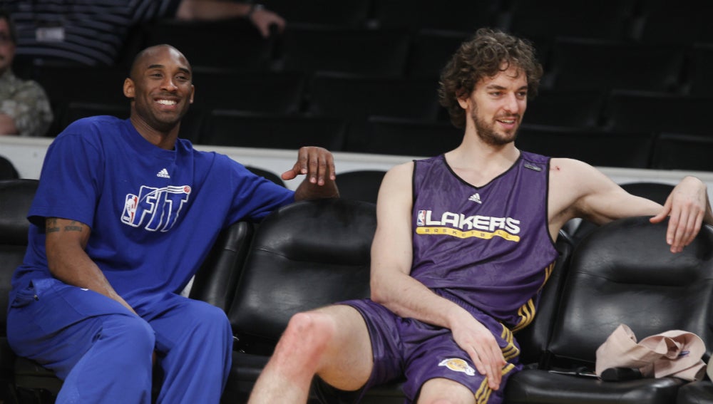 Kobe Bryant y Pau Gasol, en un entrenamiento de Los Angeles Lakers