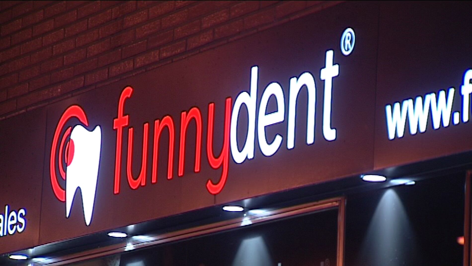El cierre inesperado de las cl&iacute;nicas Funnydent superar&iacute;a los mil afectados