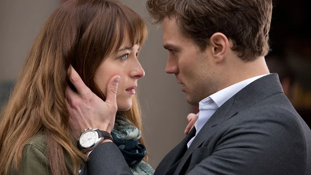 Dakota Johnson y Jamie Dornan en 'Cincuenta sombras'